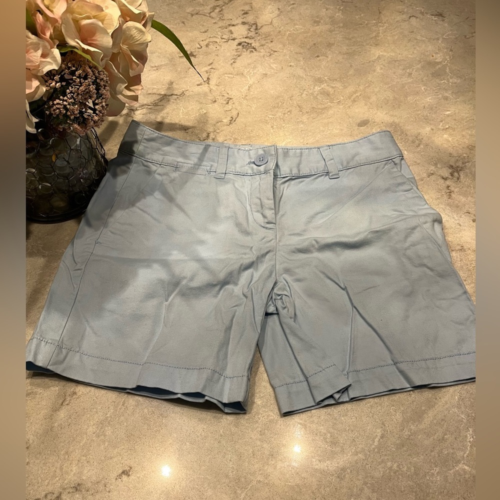 Ann Taylor Loft/women’s casual shorts, size 00, light blue